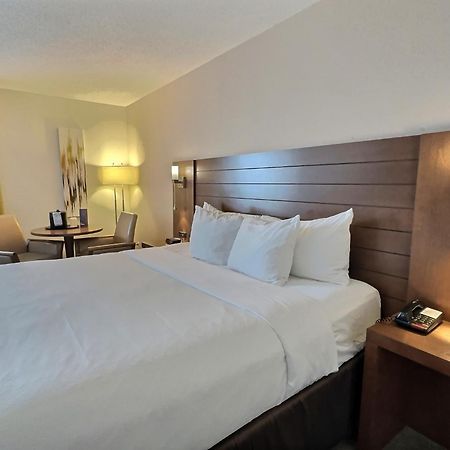 Quality Inn Rouyn-Noranda Extérieur photo