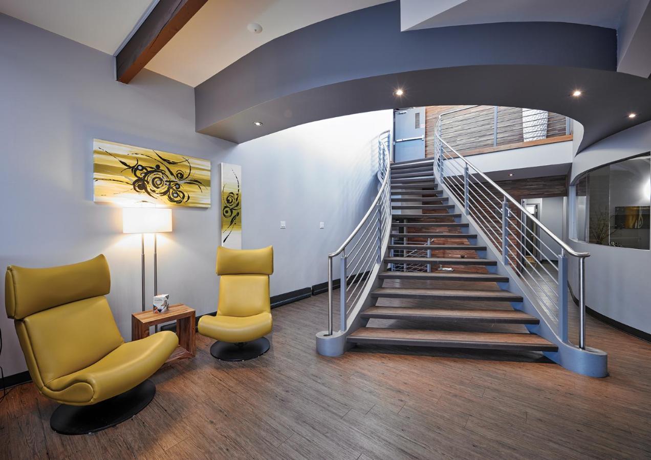 Quality Inn Rouyn-Noranda Extérieur photo