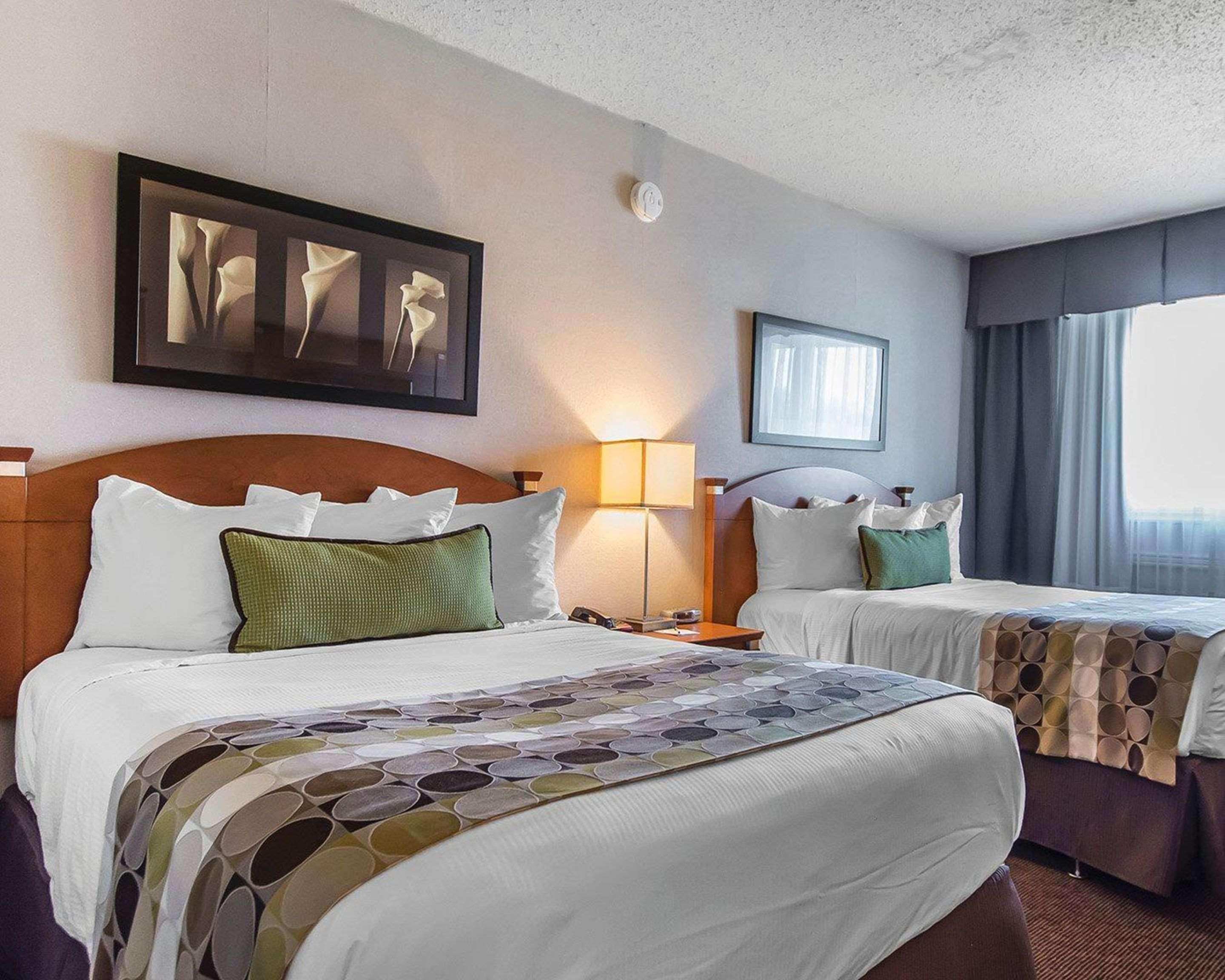 Quality Inn Rouyn-Noranda Extérieur photo
