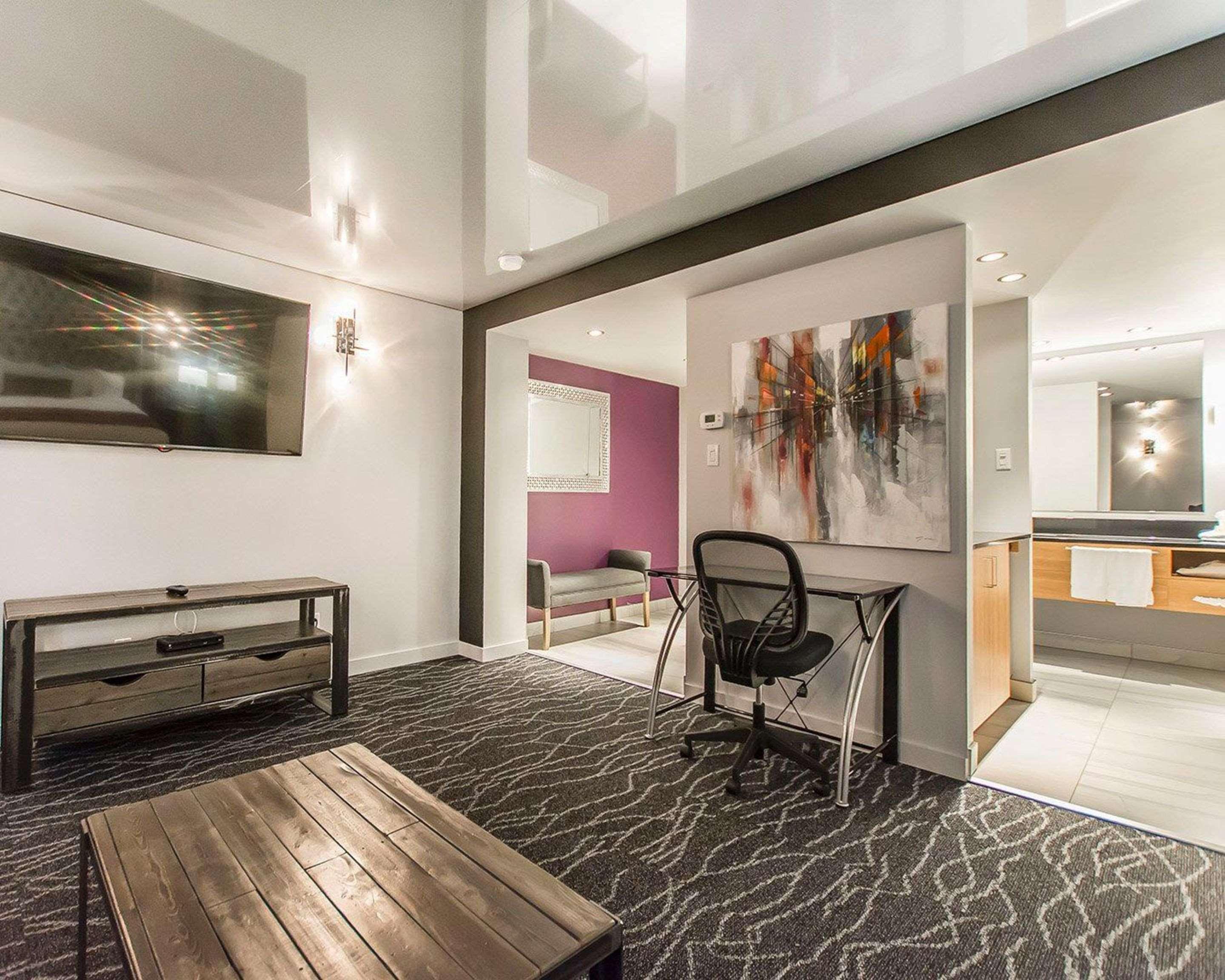 Quality Inn Rouyn-Noranda Extérieur photo