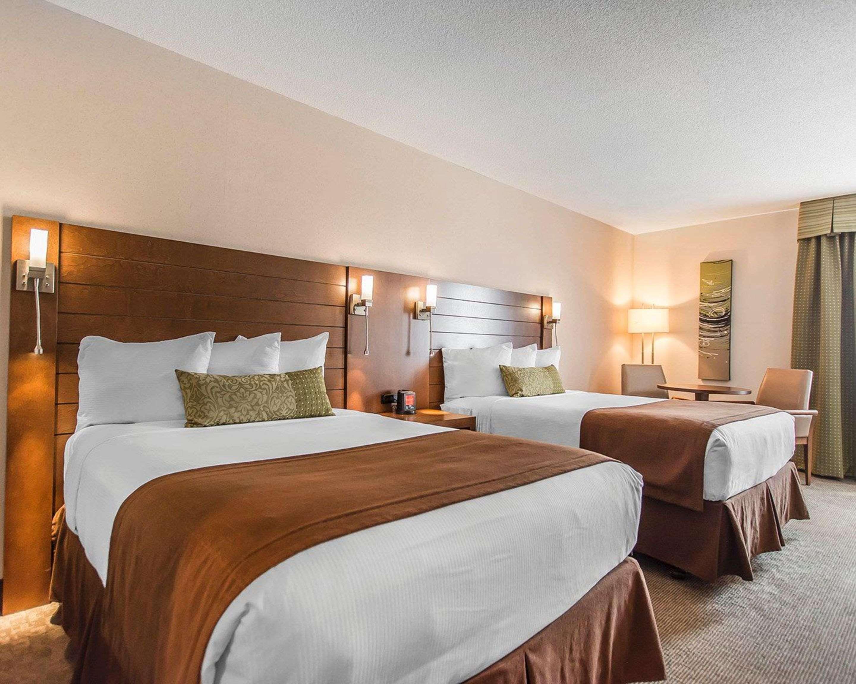 Quality Inn Rouyn-Noranda Extérieur photo