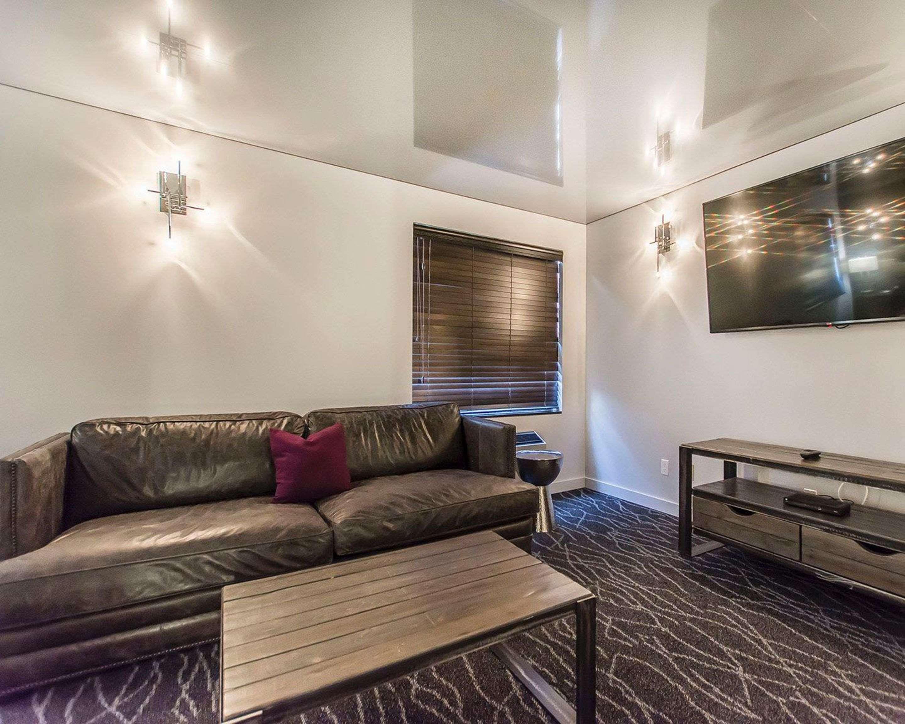 Quality Inn Rouyn-Noranda Extérieur photo