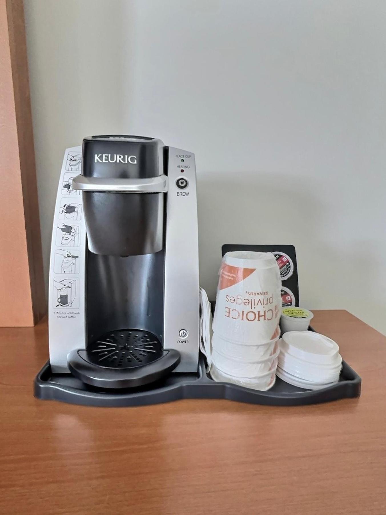 Quality Inn Rouyn-Noranda Extérieur photo