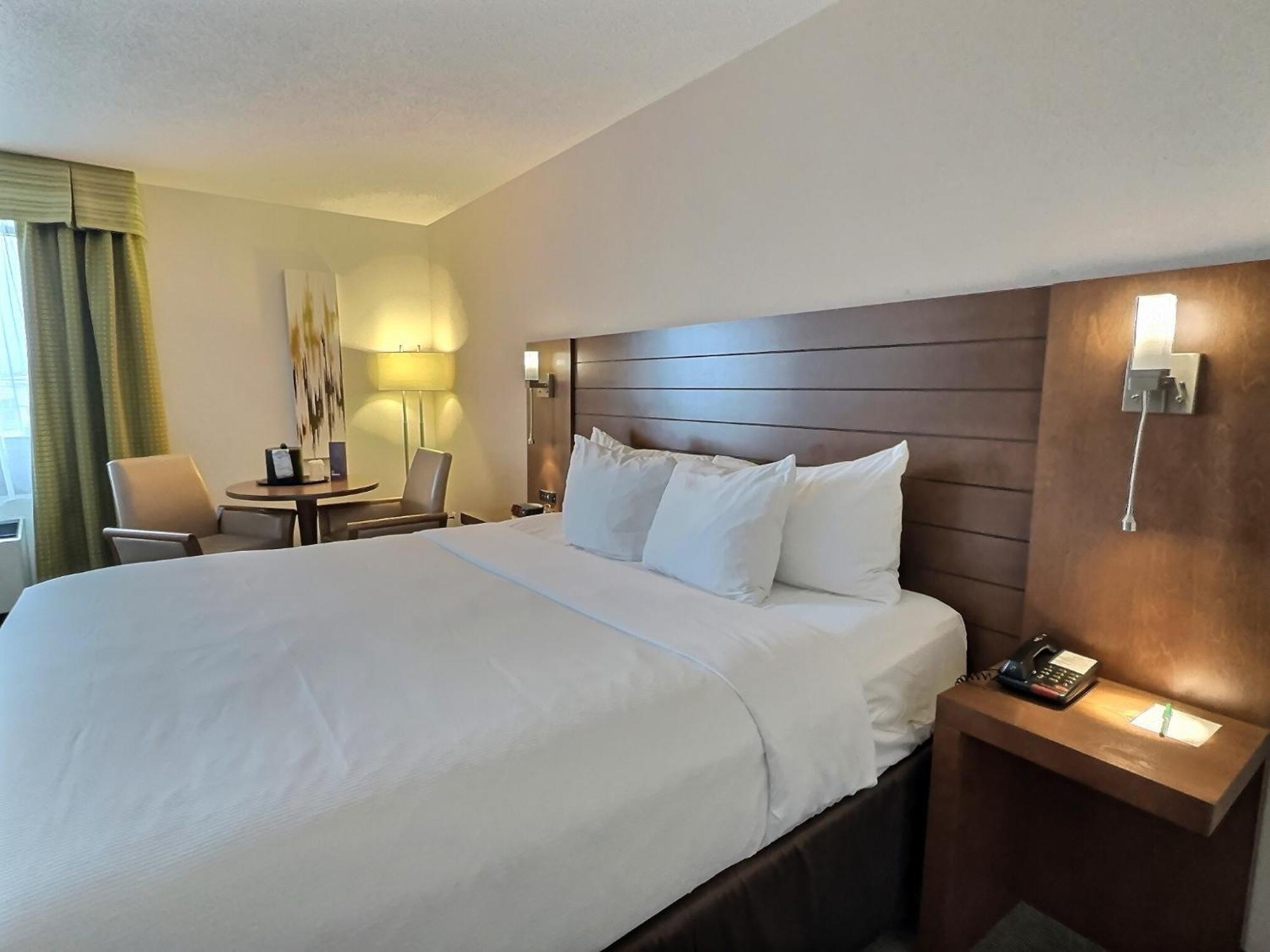 Quality Inn Rouyn-Noranda Extérieur photo